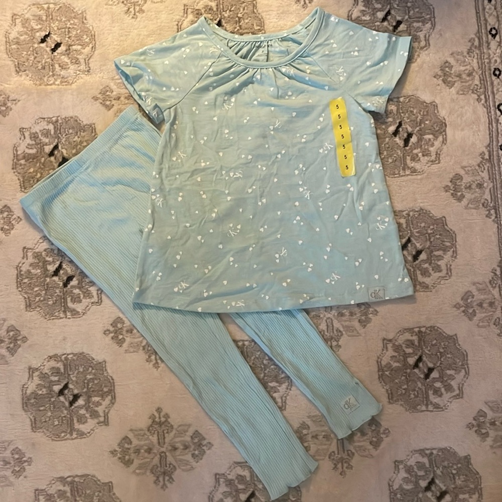 Sz 5 CK 2pc set Shirt and pant Tiffany blue color